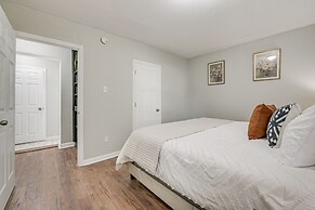 Pet-friendly Georgia Home w/ Patio, Near Golfing!