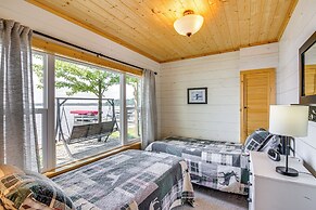 Cabin on Lake Hubert w/ Private Deck + Boat Dock