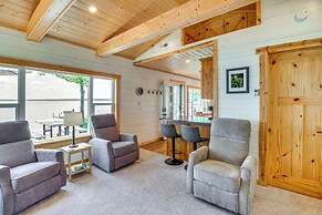 Lake Hubert Cabin w/ Private Deck + Boat Dock