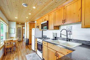 Lake Hubert Cabin w/ Private Deck + Boat Dock