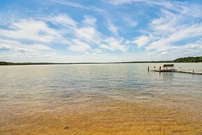 Lake Hubert Cabin w/ Private Deck + Boat Dock