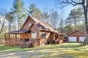 Hiawassee Vacation Rental w/ Grill ~ 9 Mi to Lake!
