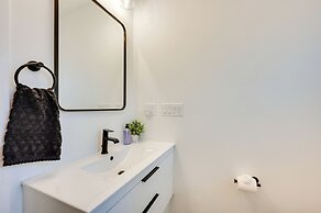 Chic Erie Vacation Rental ~ 14 Mi to Boulder!