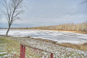 Mason Cabin w/ Private Dock on Marengo Lake!
