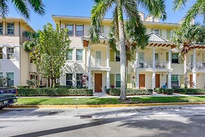 Pet-friendly Studio: 6 Mi to Jupiter Beach Park!