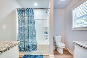 Atlanta Home w/ Patio, 8 Mi to Downtown + Aquarium