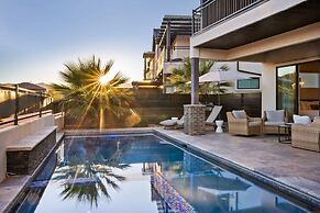 Private Pool Oasis #57 5 Bedroom Townhouse