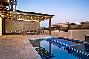 Private Pool Oasis #57 5 Bedroom Townhouse