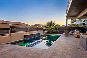 Private Pool Oasis #57 5 Bedroom Townhouse