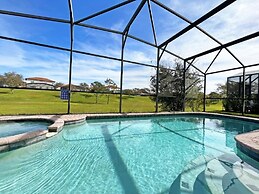 Hidden Gem 5 Bedroom Home by RedAwning