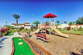 Hidden Gem 5 Bedroom Home by RedAwning