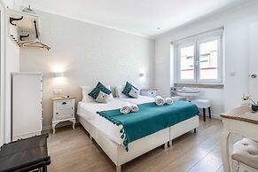 Lisbon Terrace Suites for Large Groups