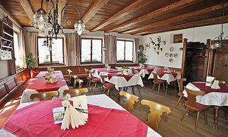 Hotel-Gasthof Adler