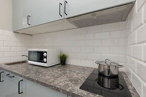 Studio With AC Warsaw Wola by Renters