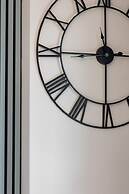 Studio With AC Warsaw Wola by Renters