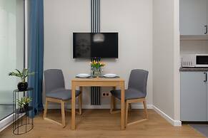 Studio With AC Warsaw Wola by Renters