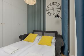 Studio With AC Warsaw Wola by Renters