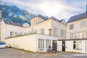 Fabryka Hostel Bergen