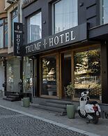 Triumf Hotel