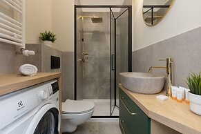 Home Factory Estate Kotsisa by Renters