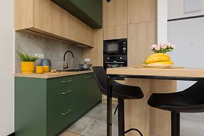 Home Factory Estate Kotsisa by Renters