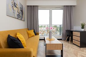 Home Factory Estate Kotsisa by Renters