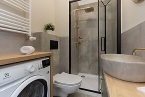 Home Factory Estate Kotsisa by Renters