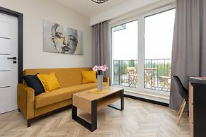 Home Factory Estate Kotsisa by Renters