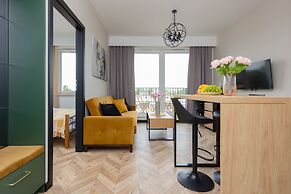 Home Factory Estate Kotsisa by Renters