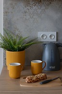 Home Factory Estate Kotsisa by Renters