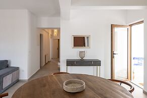 Theodora's Family Suite