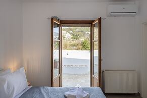 Theodora's Family Suite