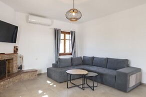 Theodora's Family Suite