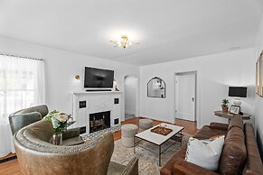 The Rock Haus With Hot Tub