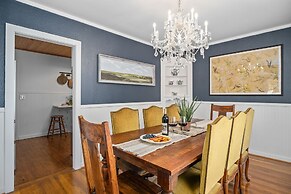 The Rock Haus With Hot Tub