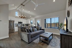 Hill Country Wine Hideaway