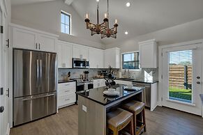 Hill Country Wine Hideaway