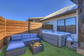 Hill Country Wine Hideaway