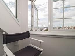 Quay Cottage - Sea View