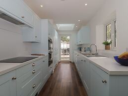 Quay Cottage - Sea View