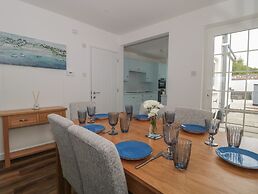 Quay Cottage - Sea View