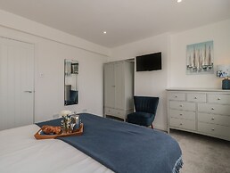 Quay Cottage - Sea View