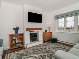 Quay Cottage - Sea View