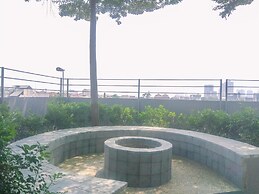 Brand New 2Br Apartment At The Kencana Residence