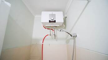 Best Location And Comfy 2Br At Bale Hinggil Apartment