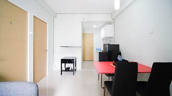 Best Location And Comfy 2Br At Bale Hinggil Apartment