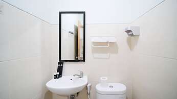 Best Location And Comfy 2Br At Bale Hinggil Apartment