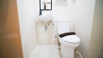 Best Location And Comfy 2Br At Bale Hinggil Apartment