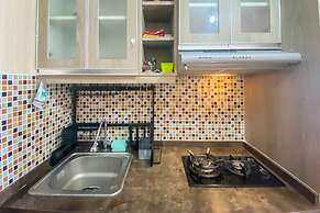 Cozy Stay Studio At Ambassade Kuningan Apartment