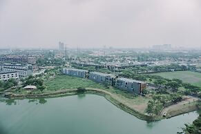 Modern Studio At Pacific Garden - Campus Town @Alam Sutera Apartment